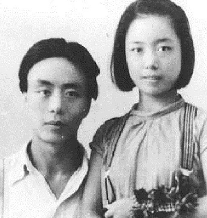 女學生苦追老師！老師與妻子離婚後娶她　相愛16年後丈夫卻再次出軌「她含淚把老師告上法庭」