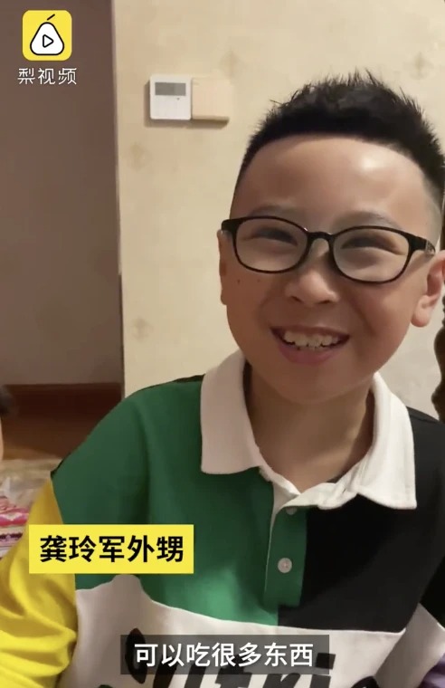 把舅舅當大哥！8外甥「每年暑假來他家報到」舅舅忙翻天　每日花5小時下廚「餐餐煮六斤米」舅媽也樂次不疲