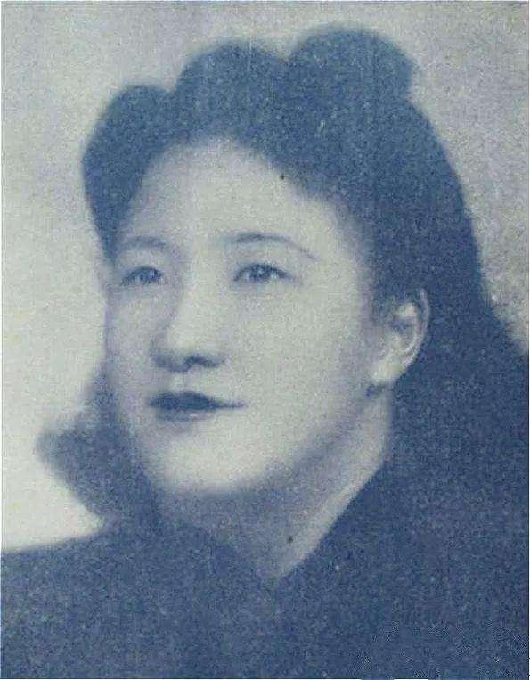 女人就要靠老公？一代才女「忍痛斷外遇尪」挑燈寫文養孩子　臨終時「晚景卻淒涼」感嘆：只想安靜離開