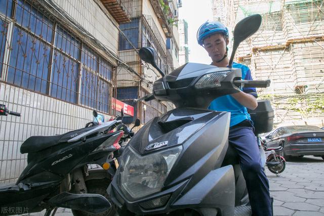 丈夫兼職做送餐員！半夜意外「接到妻子訂單」　外賣「地址」粉碎5年婚姻：她怎麽做得出來