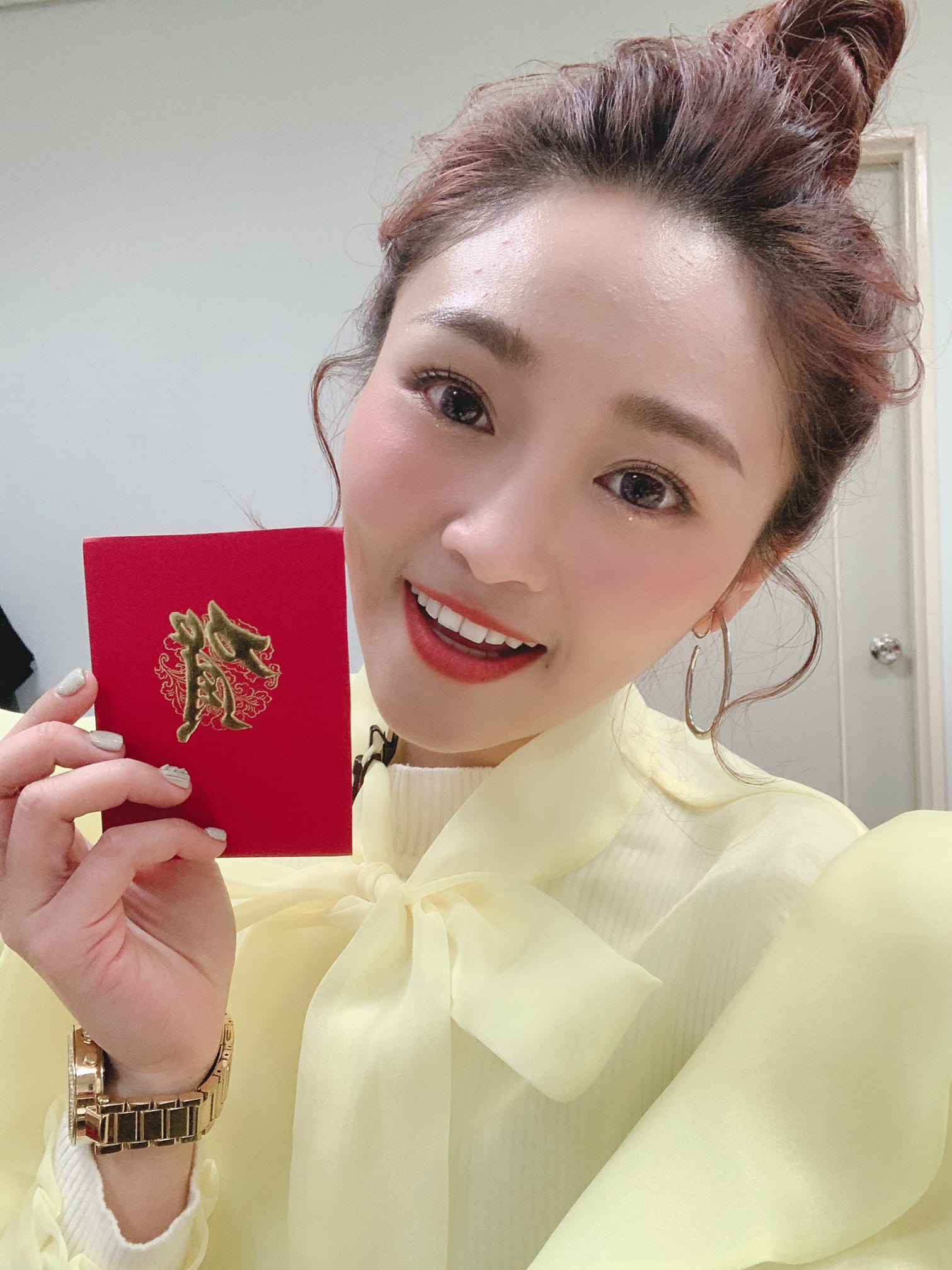 家人擺第一！張文綺過年「堅持陪阿公吃飯」感慨：阿嬤不在了　收入全上繳「每月向母領生活費」毫無怨言