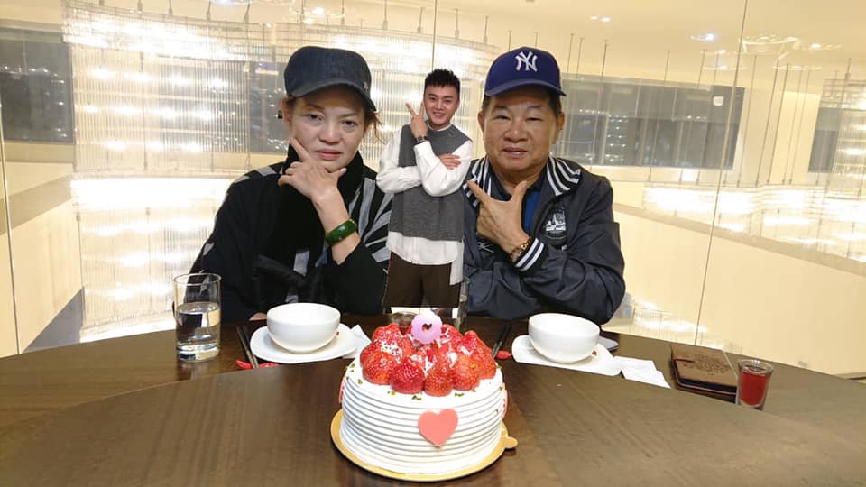 媽媽是貴人！許富凱曝「為500元到舞廳賣唱」一開口被台下噓爆　謝謝「媽媽沒有放棄我」徹底扭轉人生