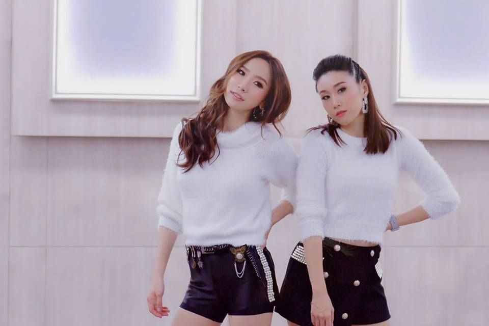 大錯特錯不要來！中國娃娃「當年歌曲《單眼皮女生》」紅遍全台　20年後「前衛妹妹頭 →長髮美女」辣翻