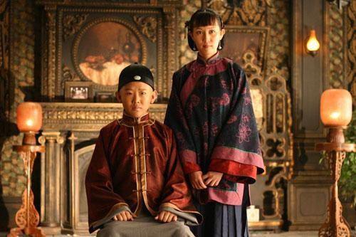 9歲停止發育！38歲男星「身高不到160公分」　與妻合照「被誤認成母子」現況大逆襲