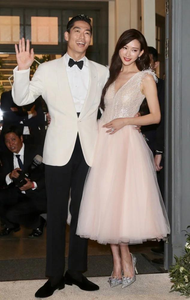 為生子拼盡全力！林志玲曝老公婚前婚後變化大　為造人「每天和尿布入睡」：枕頭越墊越高