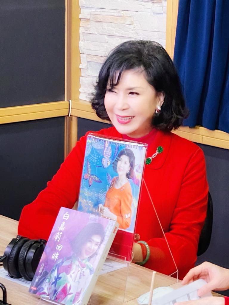 被寵40年！白嘉莉曝重症尪「靠意志力多活18年」始終放不下她　愛妻料理「再難吃也稱讚」畢生溫柔難忘