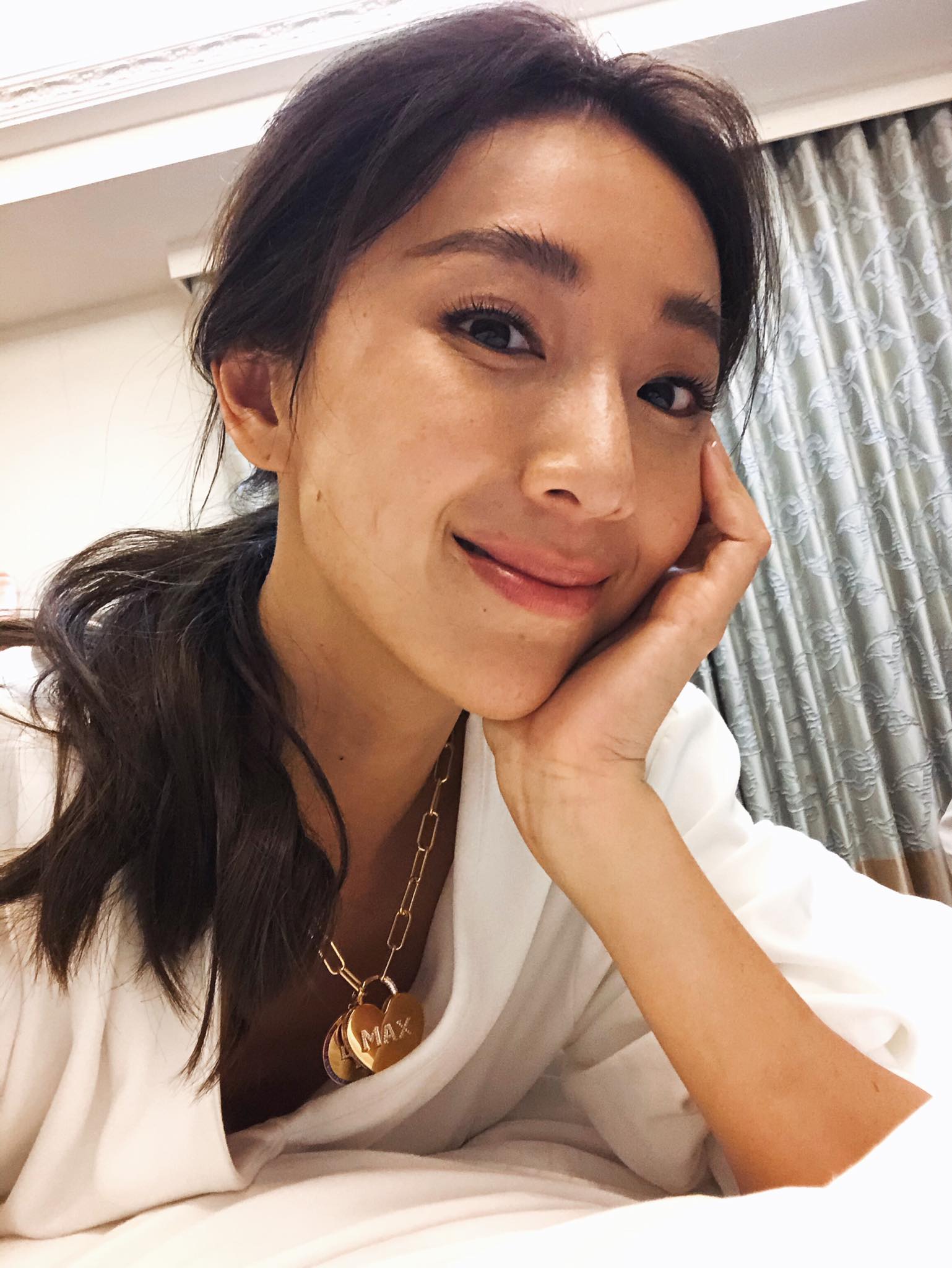 到底什麼菜？隋棠兒子好奇問「那盤是什麼」認不出年菜　老公神回「用魚做的蠟燭」網笑翻：真的超像