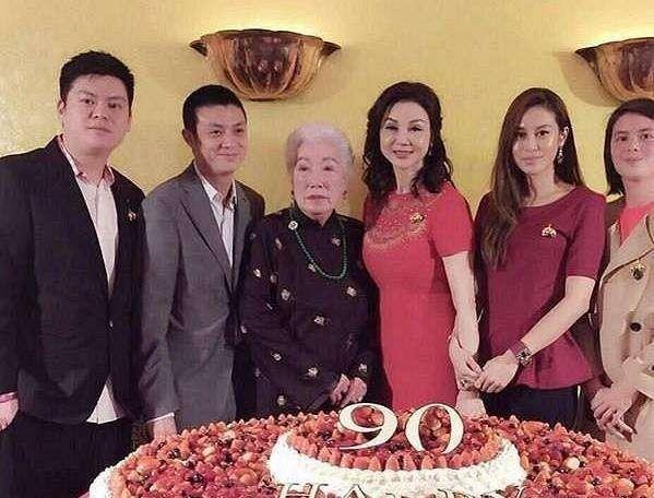 老公被王祖賢搶走！婆婆力挺「補給她4億」　以為親如母女「多年後被揭發」：其實另有陰謀