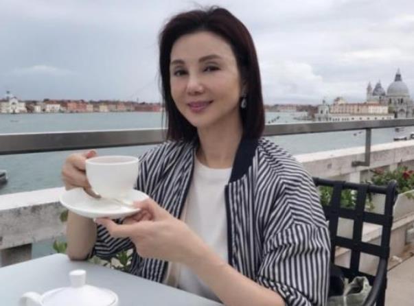 老公被王祖賢搶走！婆婆力挺「補給她4億」　以為親如母女「多年後被揭發」：其實另有陰謀