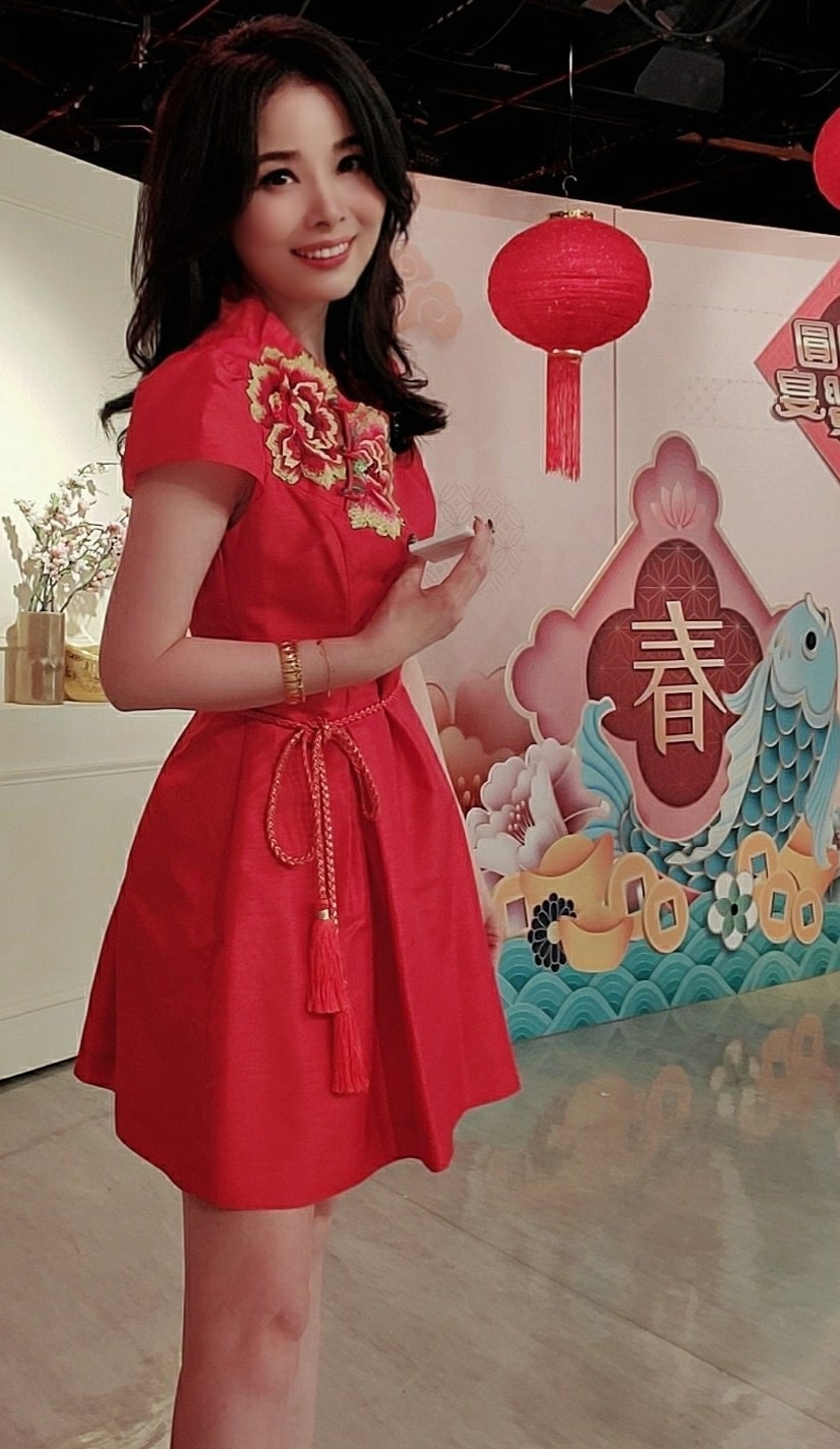 巧婦難為！呂文婉淚憶昔「為前婆家包辦30人年菜」卻遭心機對待　除夕忙到初二「為女兒崩潰飆罵前夫」嘆：永遠是外人