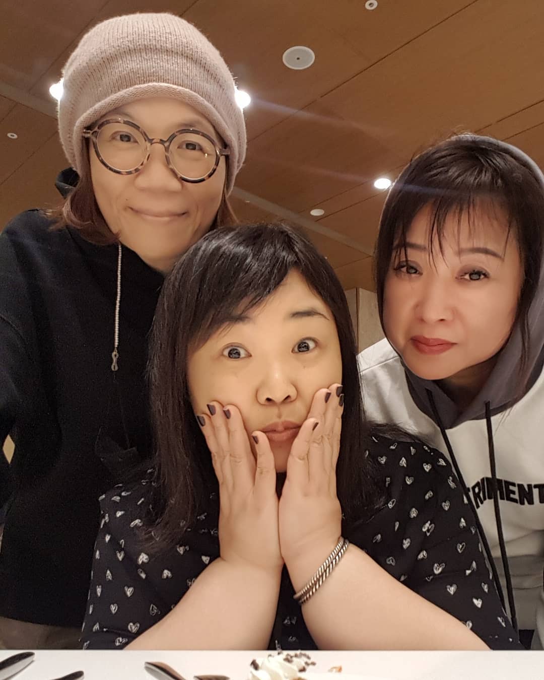 過年回鄉賣滷味遇奧客！廖慧珍當家坐鎮「超熟練反擊曝光」自豪一心多用　超親民招客「現場秒變見面會」