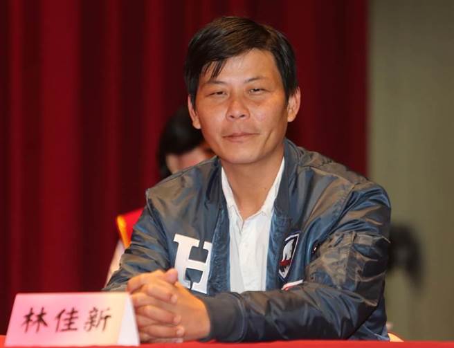 每天報廢1000箱！盤商買走後「下秒就倒進田裡」　菜農委屈坦言「價格不錯也沒用」：苦只能往肚裡吞