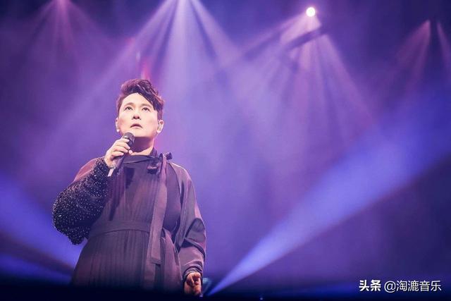 唱紅《愛如潮水》！53歲張信哲上選秀「演唱狀態不佳」被貼：過氣歌手　出道32年「把自己當新人」默默為歌壇付出
