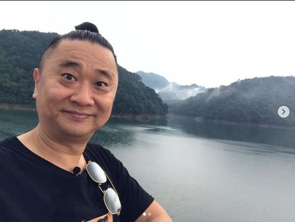 手頭節目全丟!邰智源放下身段「向年輕人學習」再度翻紅 網友起底「全為了5年前承諾」淚眼:他做到了