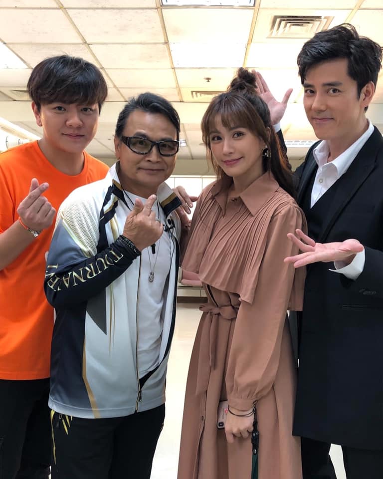 身為家中獨子！本土男星替行動不便母「買電梯大廈」苦扛2千萬房貸　「整整2年沒戲拍」心急喊：兼差當UBER司機