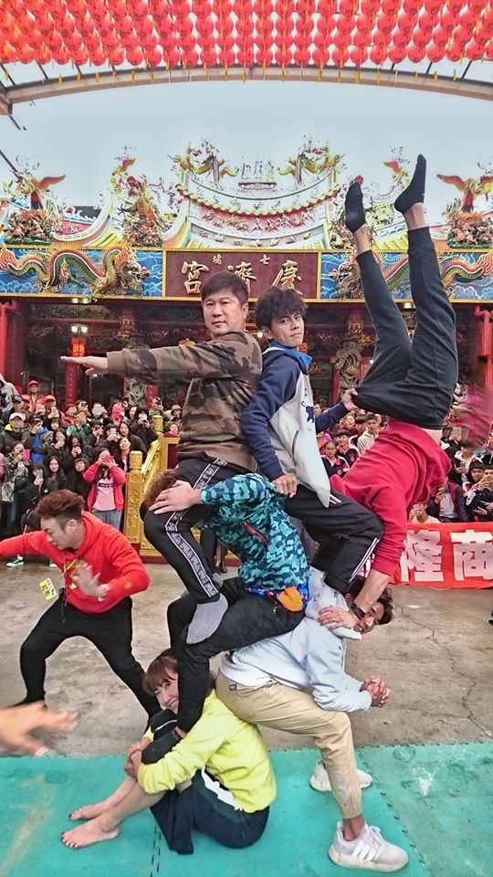 胡瓜驚曝交接《大集合》主持棒！坦承「扛不住20年外景操勞」揭一身舊傷　「公開理想交棒人選」阿翔急問：什麼時候？