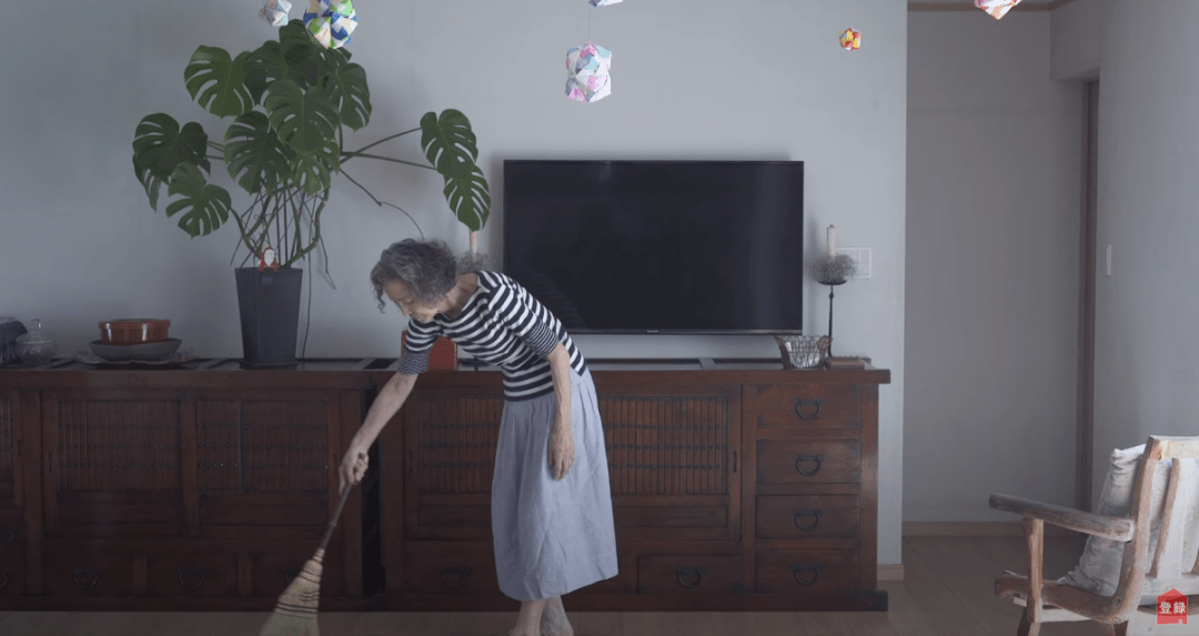 何懼變老！日本74歲主婦「5點起床做飯」與老公分床睡　生活曝光「卻被10萬人大呼羨慕」：神仙生活