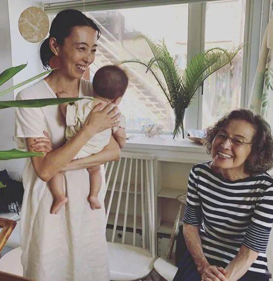 何懼變老！日本74歲主婦「5點起床做飯」與老公分床睡　生活曝光「卻被10萬人大呼羨慕」：神仙生活