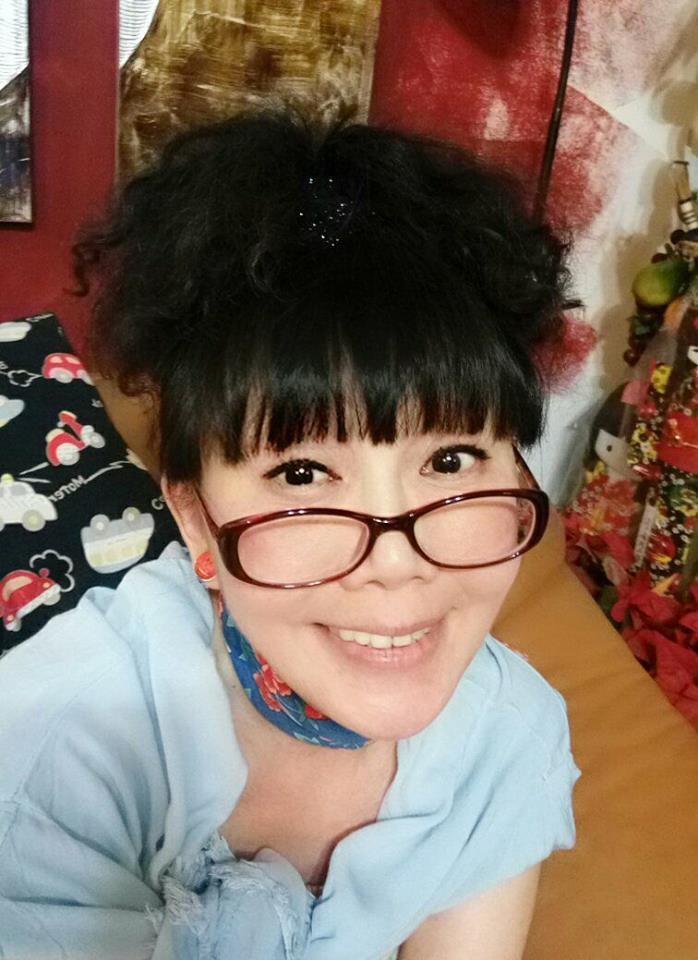 出道以來就沒變！蔡閨曝光「20年前舊照」嘆：為表演不敢扮美　網友大讚「笑容還是一樣甜」美人一枚