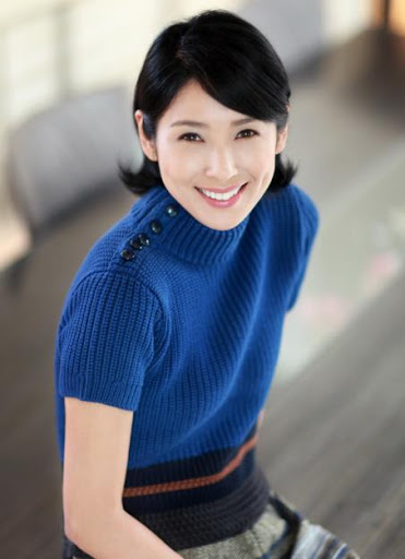 最美歐巴桑！65歲資深女星「三餐照吃沒胖過」皮膚超Q彈　關鍵「早上固定2件事」凍齡40年