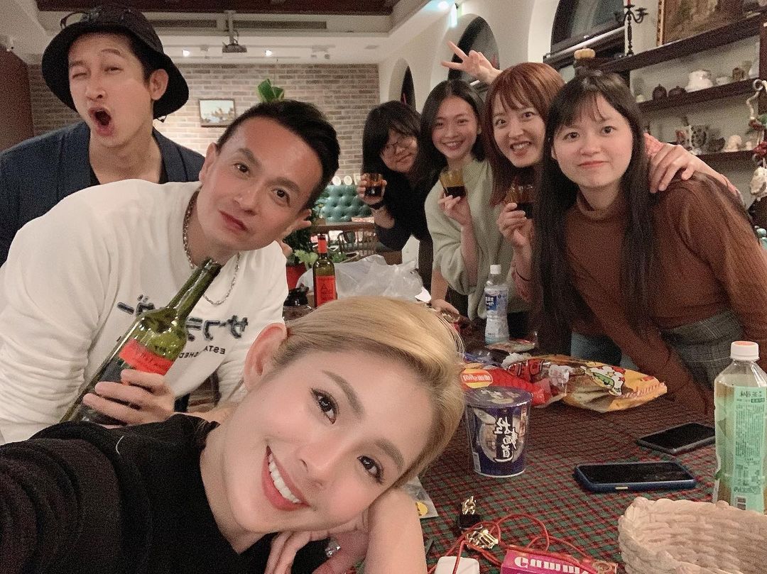 53歲小鐘戀情有譜?傳曖昧女星「已經見過家長」 媽媽鬆口「一直都很喜歡他」洩感情進度