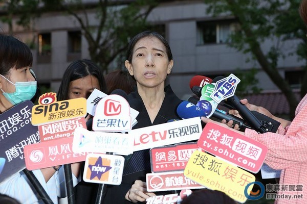 因果循環！許純美堅持「女兒是討債惡鬼」狠心棄養　失聯10幾年「終於找到女兒」卻嘆：回不去了...