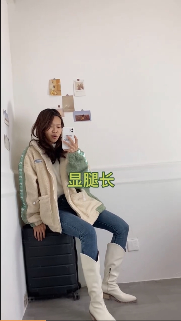 比化妝還狂！素顏黃臉妹「靠自拍變性感女神」教學公開　不用P圖「面對鏡子一個move」神技網讚爆