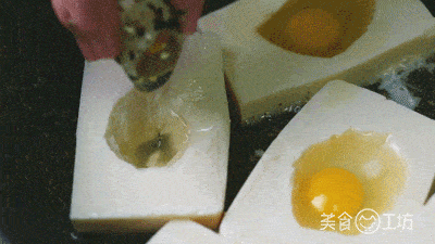 10分鍾就能出鍋！豆腐搭配雞蛋配上「特製調醬汁」營養翻倍　簡單一煎「超下飯」