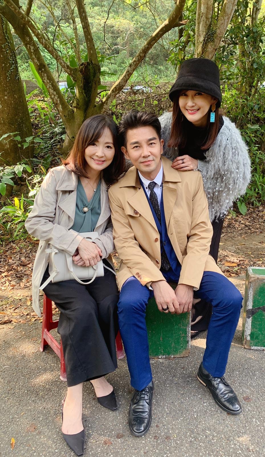 停工2年！謝承均「轉行當洗頭小弟」毫無明星架子　親力親為「遭嫌技術差」高EQ回應被讚