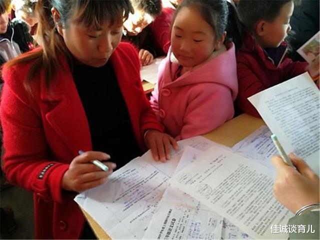 數到凌晨！老師叫學生課後「算一萬顆豆」　爸爸「興師問罪」卻被老師當場打臉：荒唐的是你