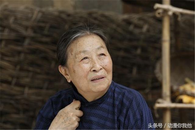 一路好走！「慈祥媽媽專業戶」病痛纏身10年不幸逝去享年75歲　住院仍賣力上工「和老伴窩12坪房」晚景令人唏噓