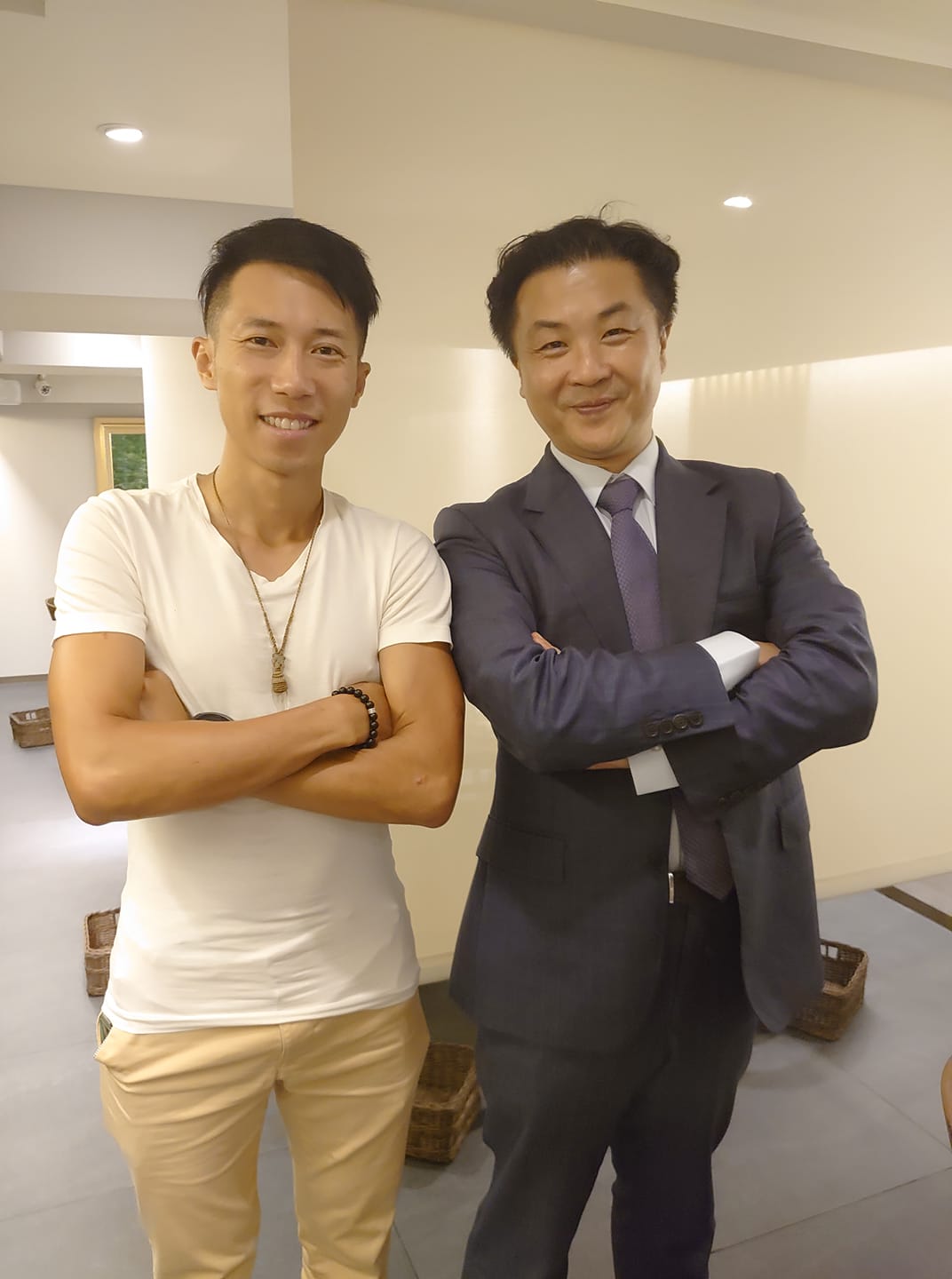 結婚划算嗎？老教授「求婚小學畢業保母」被拒怒：別不知好歹　阿姨「一番話點醒眾人」名律師大讚