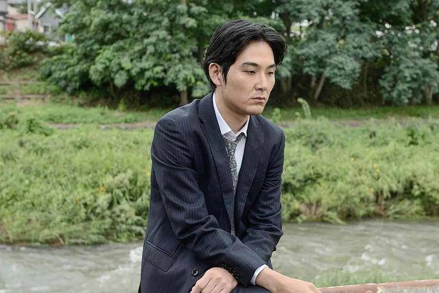 第一次去女朋友家！男友主動「要求分房睡」　父母卻「用自身經歷」力勸女兒說：不能嫁
