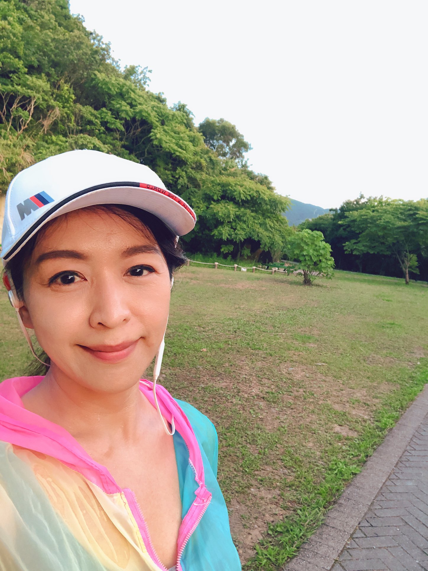 人生比小說曲折！軍中女神「中年失婚又失業」單親養兒子　爸爸臨走前「用37年身教教她」人生大逆轉