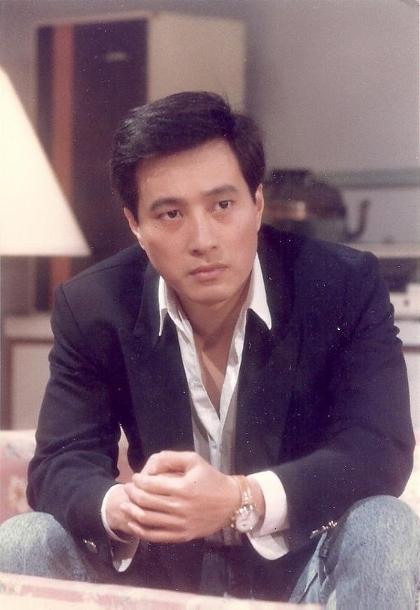 本來不姓姜！《軍官與淑女》姜厚任「為母耗費32年改姓」孝心動人　曝光淡出後生活「瘋狂修佛20多年」笑談心得