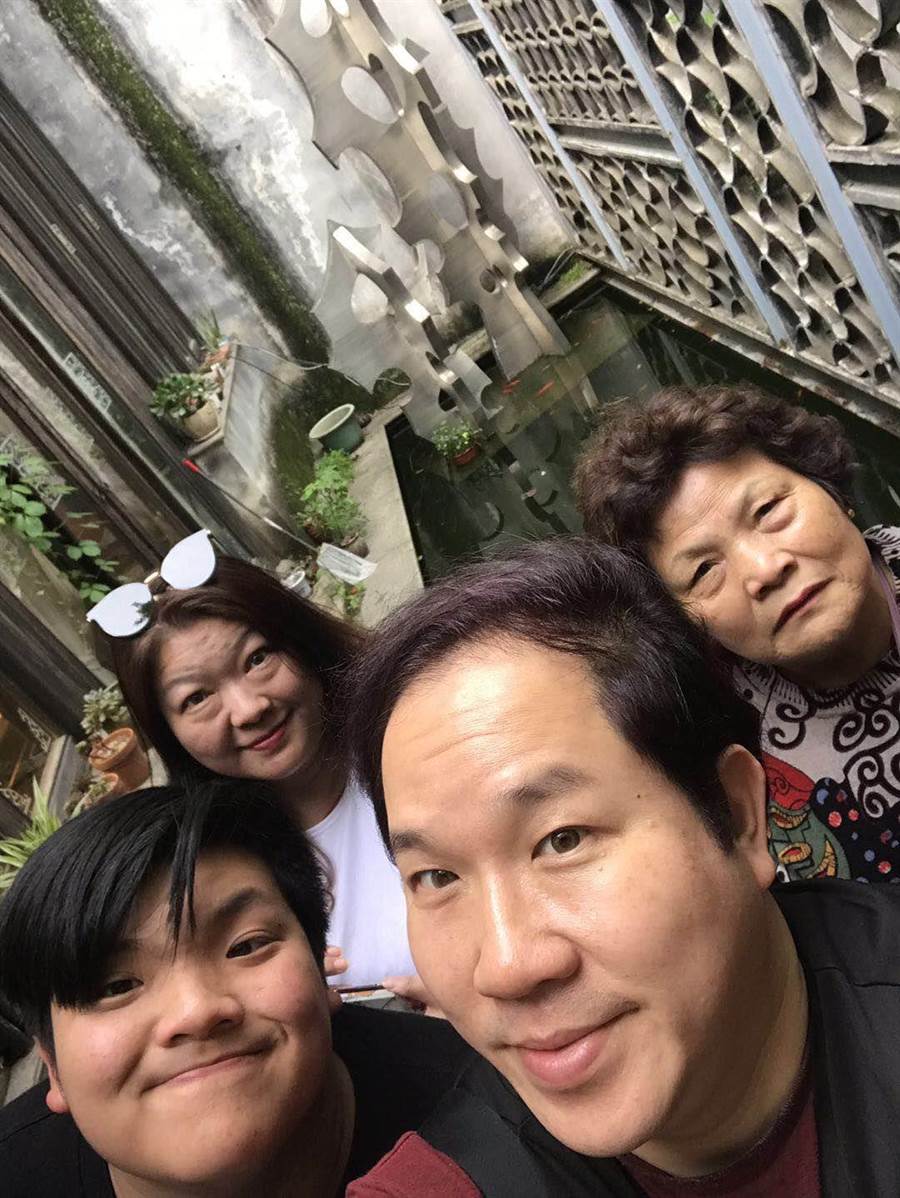 千萬獨棟別墅曝光！劉爾金暖為「妻小打造專屬空間」裝潢好溫馨　「忍痛割愛卻賺翻倍」無私公開增值關鍵