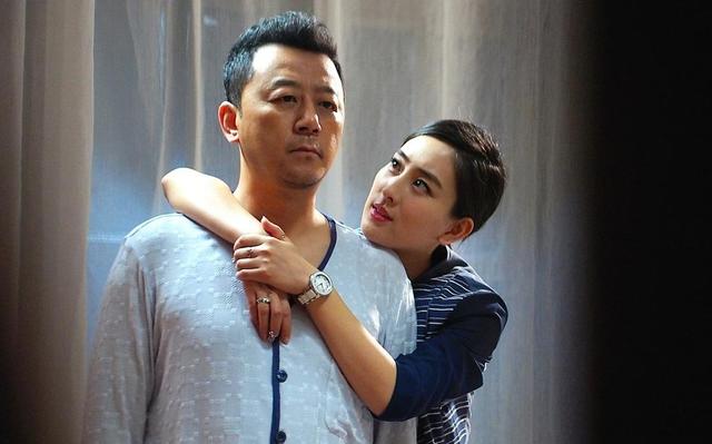 不是不愛！為何年過50的夫妻「大多選擇分房睡」？３個好處「深藏對另一半的愛」