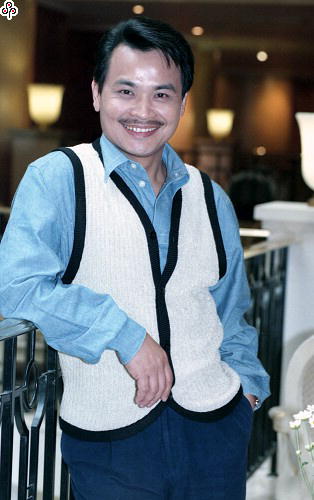 罕提前妻愛女！沈文程「坦承當爸爸有虧欠」落寞神情藏不住　「堅持孤身留台21年」被兒誤會也不怨