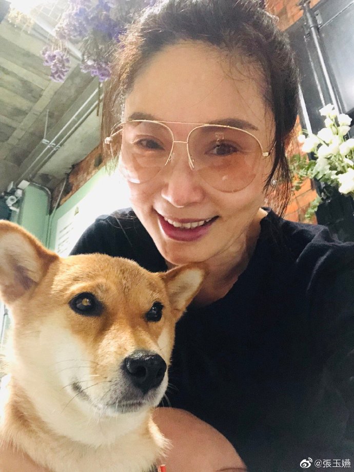 放下包袱更自在！張玉嬿不談愛「跟自己玩得很好」中年最愛溜滑板　感謝能變老「很多事以前做不到」