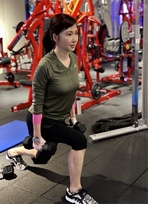 放下包袱更自在！張玉嬿不談愛「跟自己玩得很好」中年最愛溜滑板　感謝能變老「很多事以前做不到」