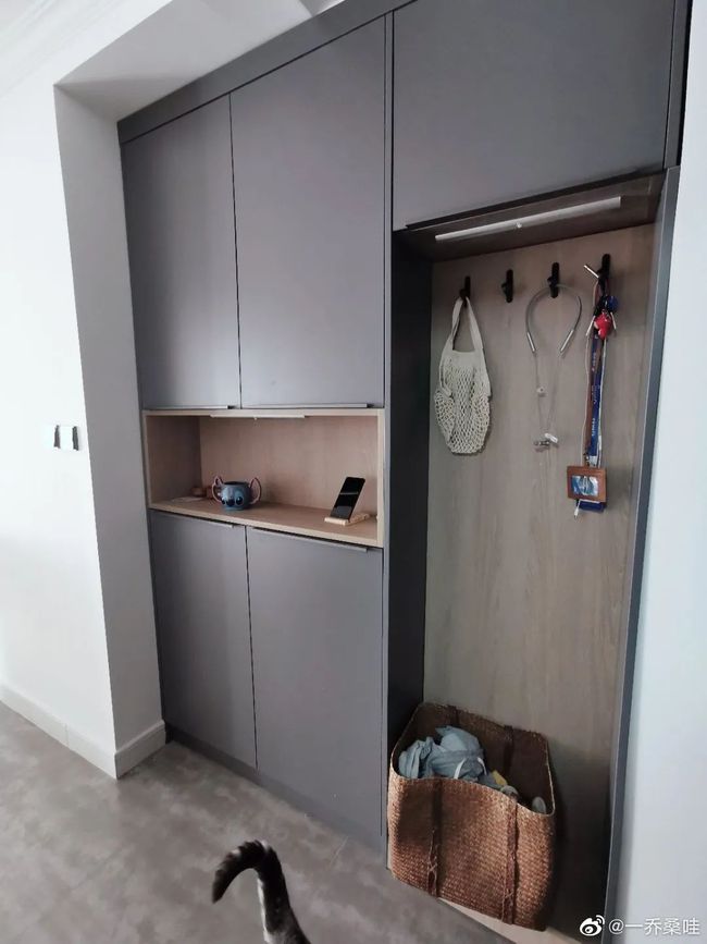 愛上零物慾！購物狂挑戰「極簡主義生活」全屋僅6件傢具　「絕不囤積物品」生活變得更清爽