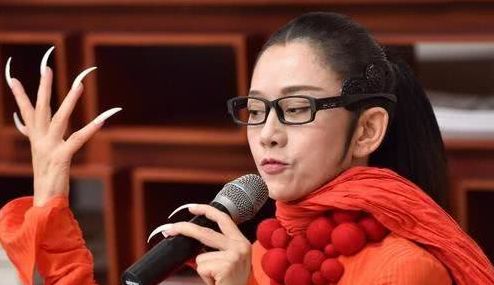 20年不吃米飯不生子！上廁所都要人幫忙　現61歲仍是「凍齡女神」她的人生卻無人敢複製 