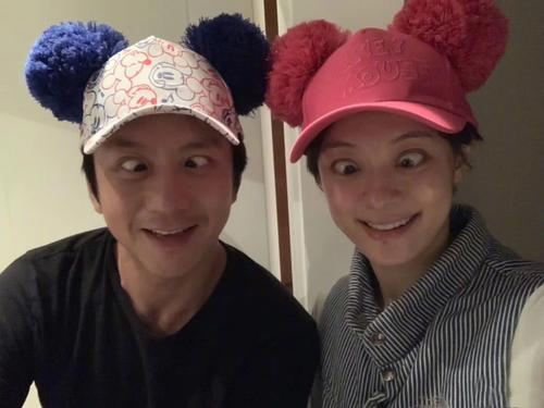 婚姻需要共同經營！孫儷外出1小時「就被老公狂Call」結婚11年享受被愛　鄧超「心甘情願妥協」為家人絕不應酬