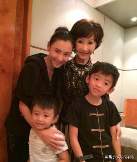 張柏芝離婚10年！兒子罕見露臉「不會原諒謝霆鋒」：配不上我媽　翻出當年離婚協議「單親媽好辛苦」
