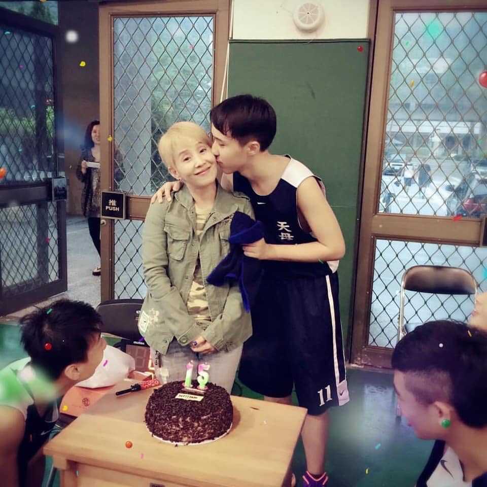 忽略身體警訊多年!李明依曝「一確診就罹癌」:就醫完全搞錯方向