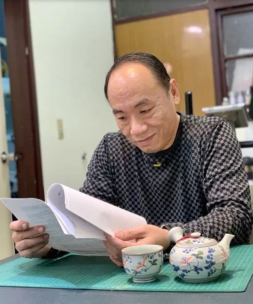被騙5千萬破產！資深綠葉「棄10年隨扈當演員」仍堅持當好人　心疼愛女罹罕病「隨時都會走」只求好好活