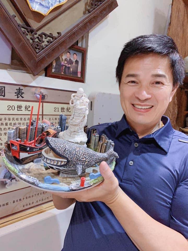 兒子闖禍上新聞！57歲男星懺悔「帶著妻子出家」受戒剃度　流淚自白「不會再罵兒子」：我教子無方
