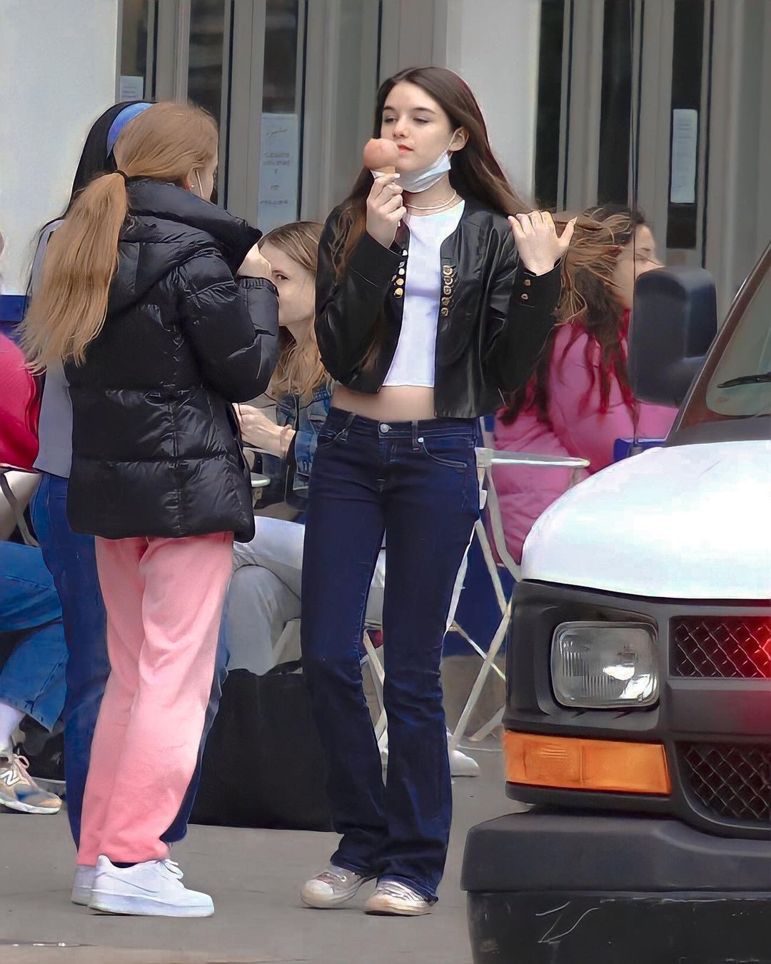 阿湯哥女兒長大了！童年「天使級甜美臉蛋」融化全球　19歲再進化「小蠻腰精緻女神」：最美星二代❤️