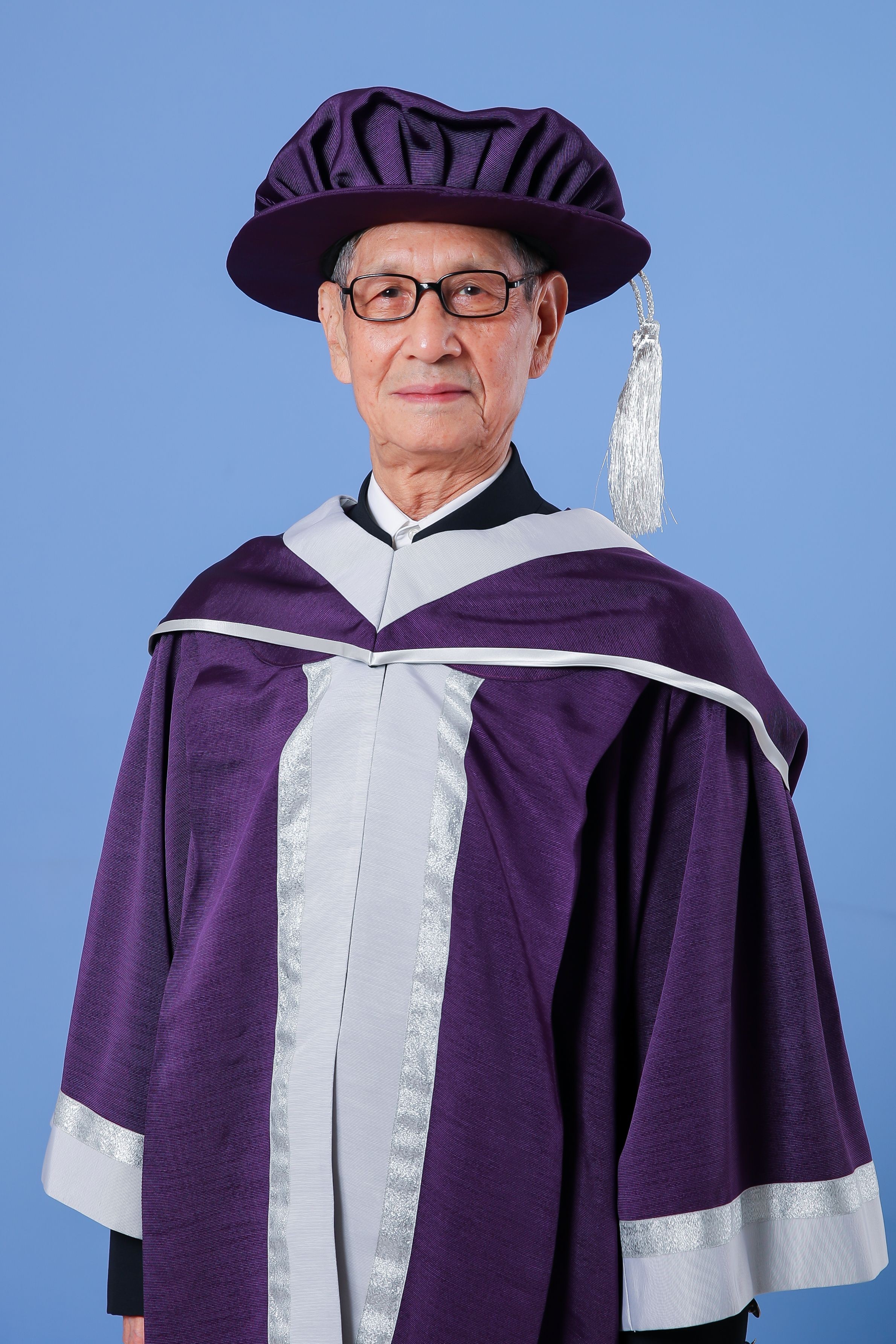 最有名太監！《九品芝麻官》李公公「受封榮譽院士」張學友也現身　84歲近況曝光「不再心繫演藝圈」
