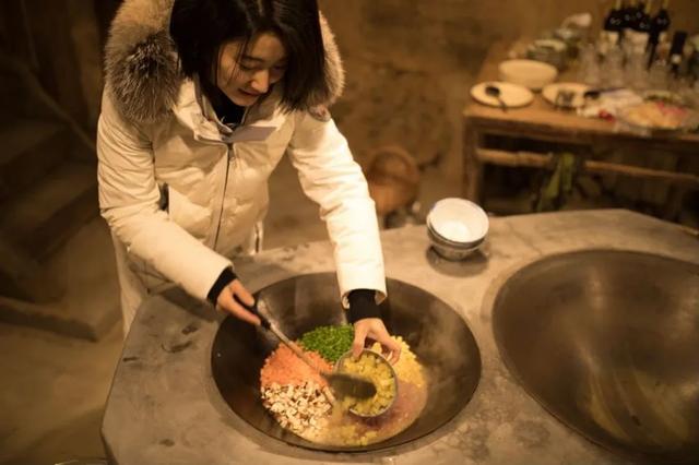 被遺忘的村落！她來到「擁有600年歷史古村」打造鄉間民宿　與大自然結合「每天一打開窗」美到像仙境